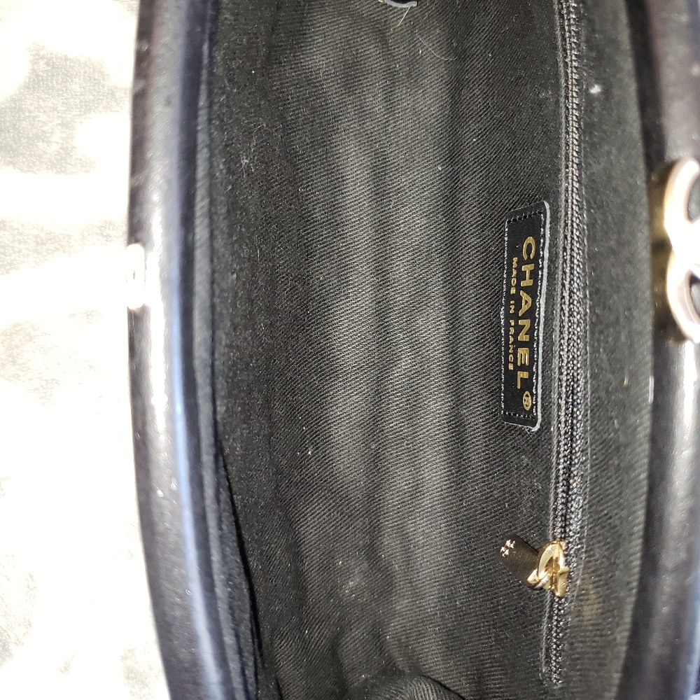 Chanel Vintage Clutch Limited Edition Black Leather CC Charm Logo Gold & Silver - Picture 7 of 17